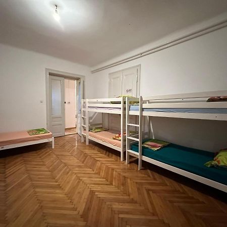 Hostel Golden Horn Сараево Экстерьер фото