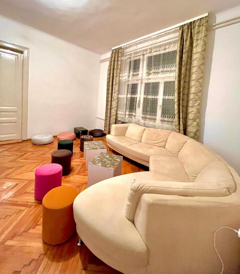 Hostel Golden Horn Сараево Экстерьер фото